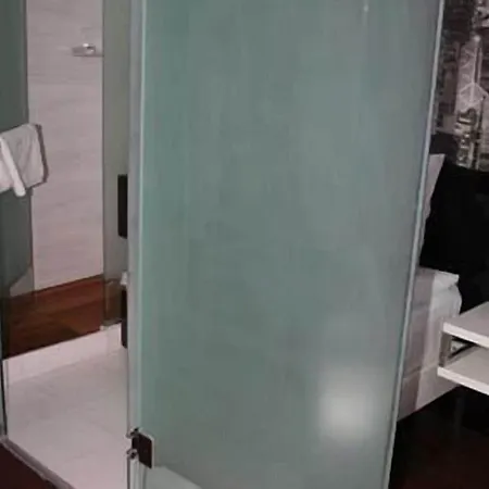 Samm Bistro Hotel