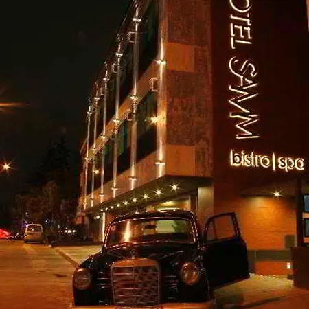 Hotel Samm Bistro