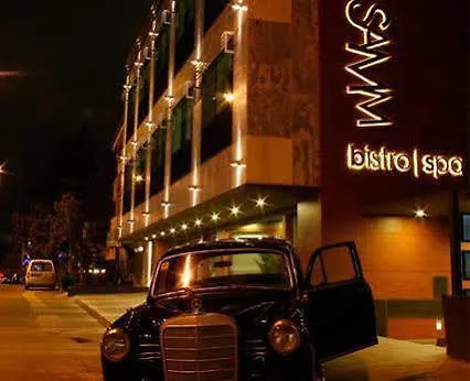 Samm Bistro